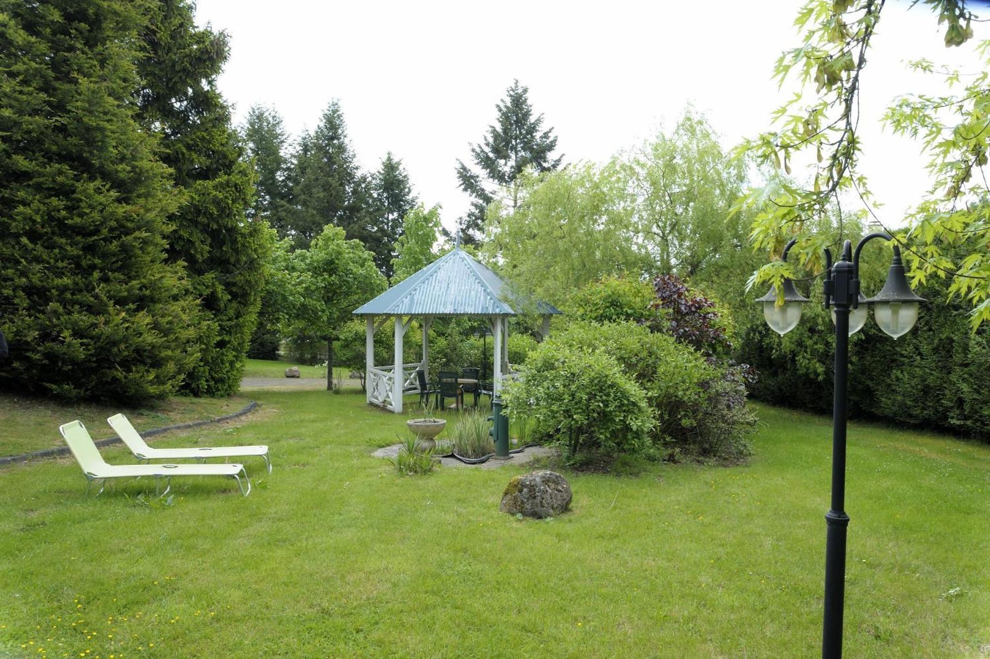 Le Relais De La Poste Hotel Neuvéglise Buitenkant foto